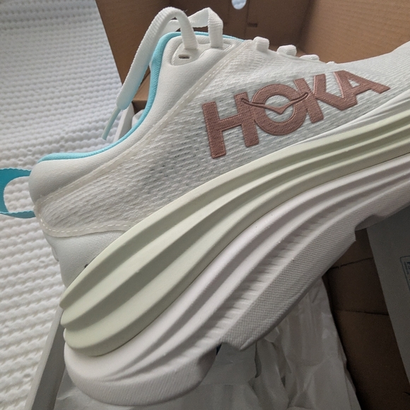 NWT Womens Hoka Gaviota 5 Size 9B White and Blue Athletic Sneakers W Yellow - Picture 5 of 5